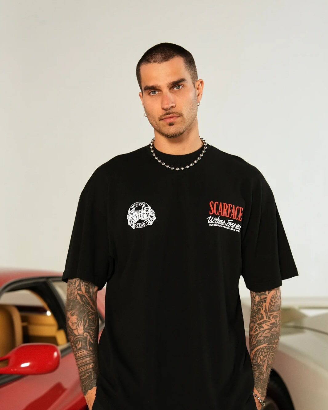 CAMISETA OVERSIZED - THE WORLD IS YOURS BLACK