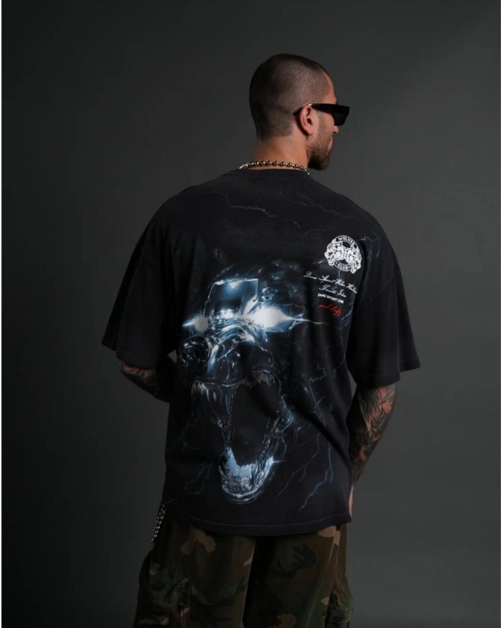 CAMISETA OVERSIZED - EYE OF THE BEAST
